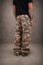 Calça Jeans Baggy Camuflada marrom
