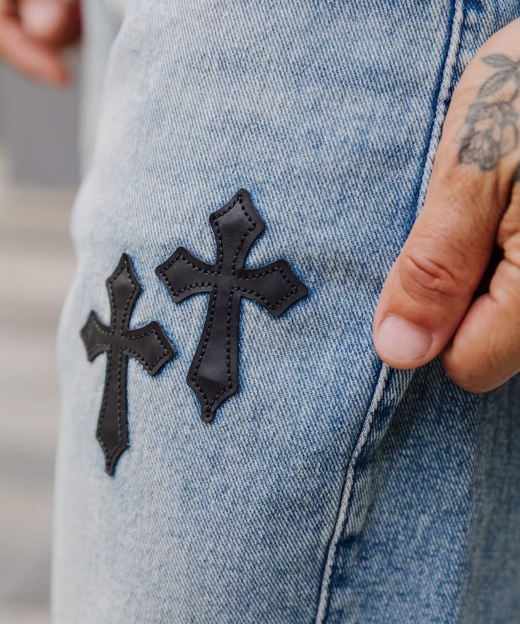 Calça Jeans Baggy Vintage Cruz Bordada - Preta