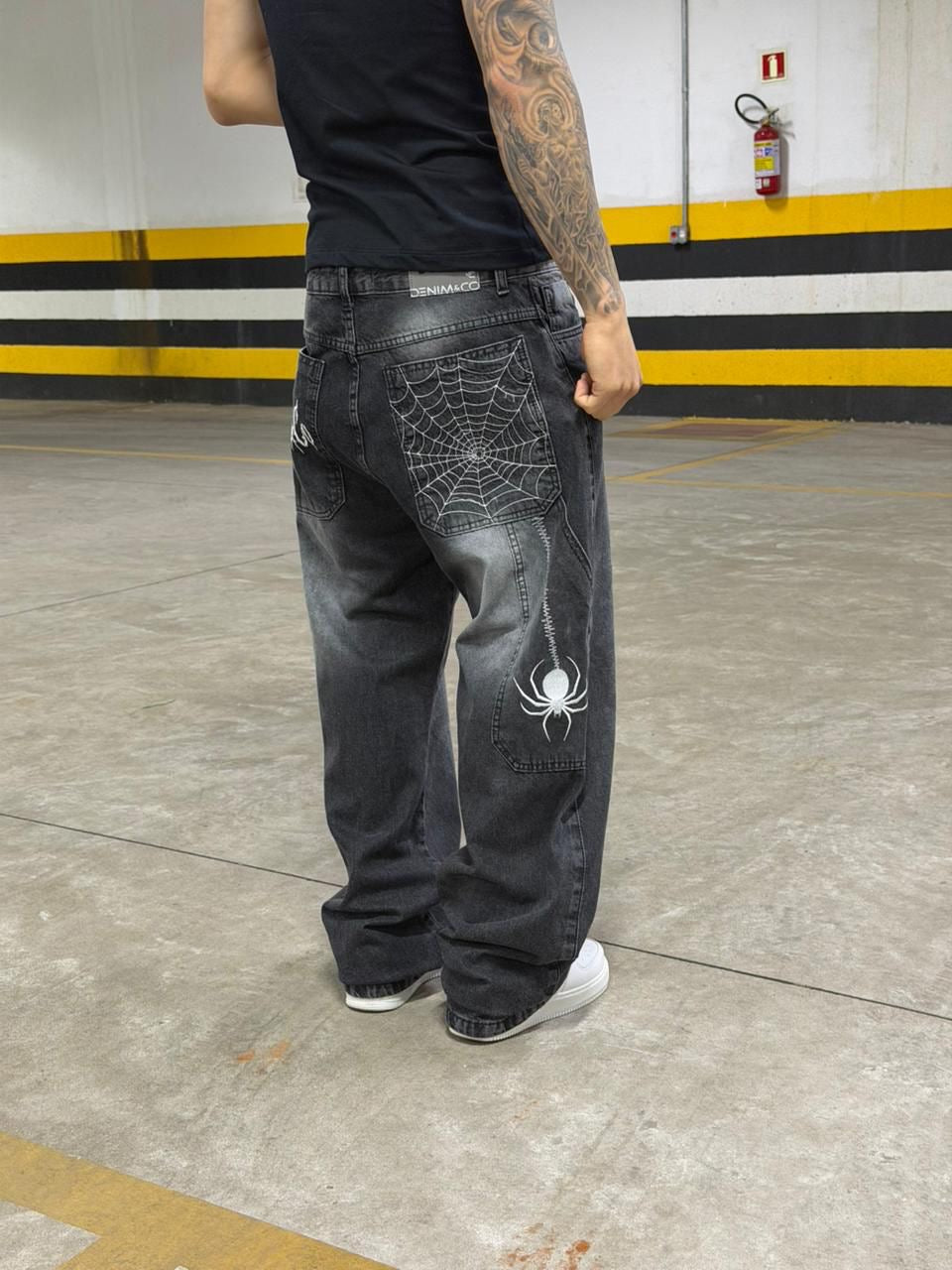 Calça Jeans Barrel “Spider” - Estonada