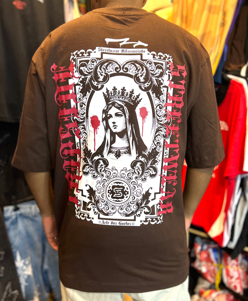 Camiseta Trip Side “Card” - Marrom