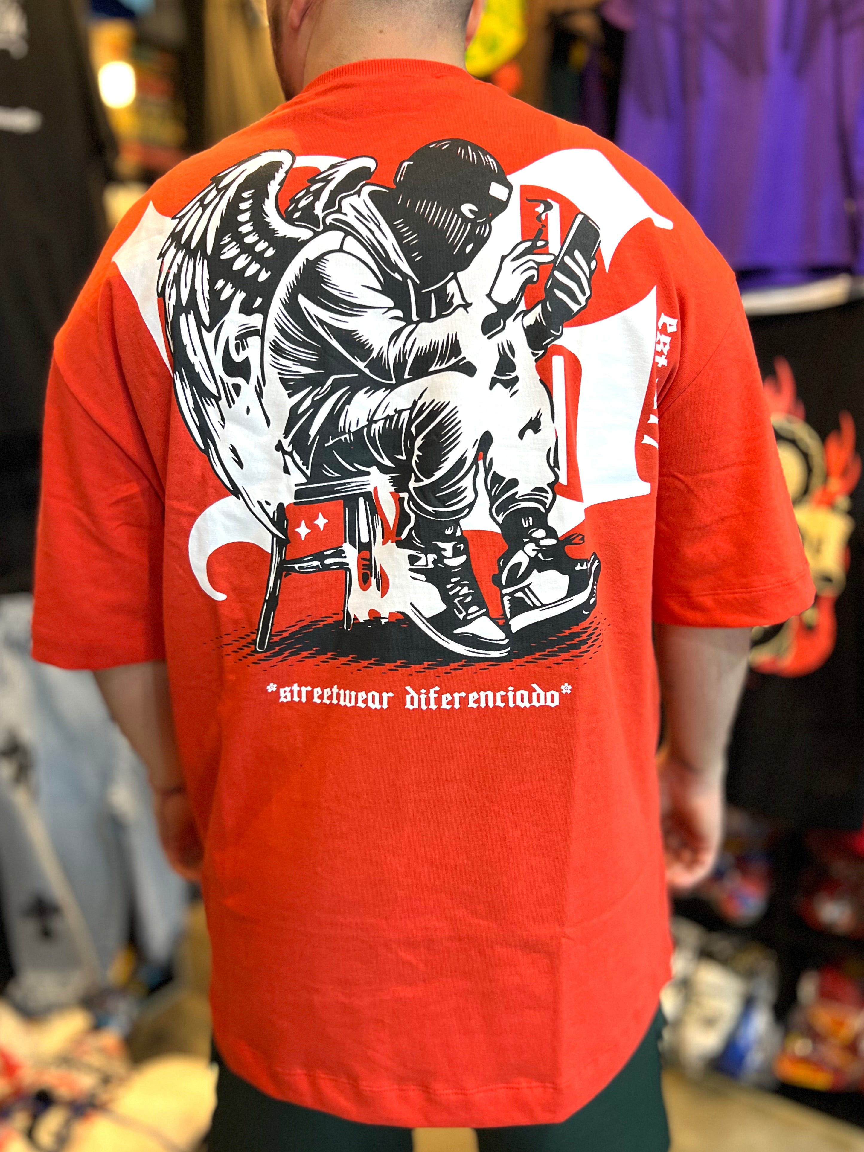 Camiseta Over Malhão TripSide “Gangsta”- vermelho/ laranja