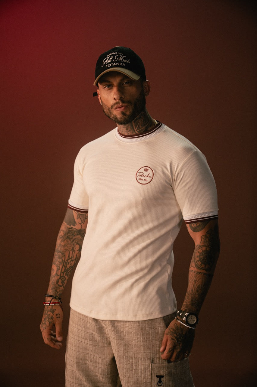 Camiseta Totanka T-Shirt  Kingdo- Bordô