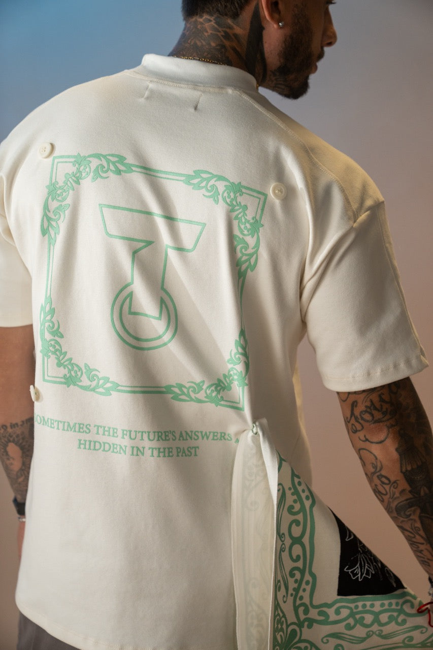 Camiseta Totanka Oversized Malhão 2 Past Secrets- Offwhite